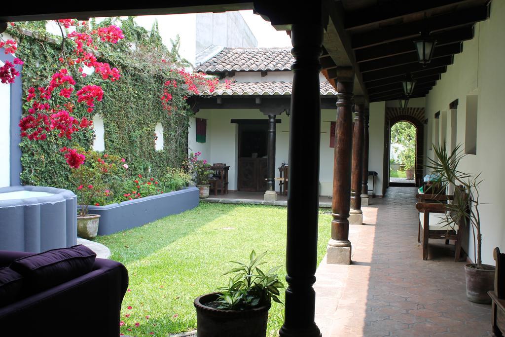Casa Naranjo Bed & Breakfast Antigua Exterior foto