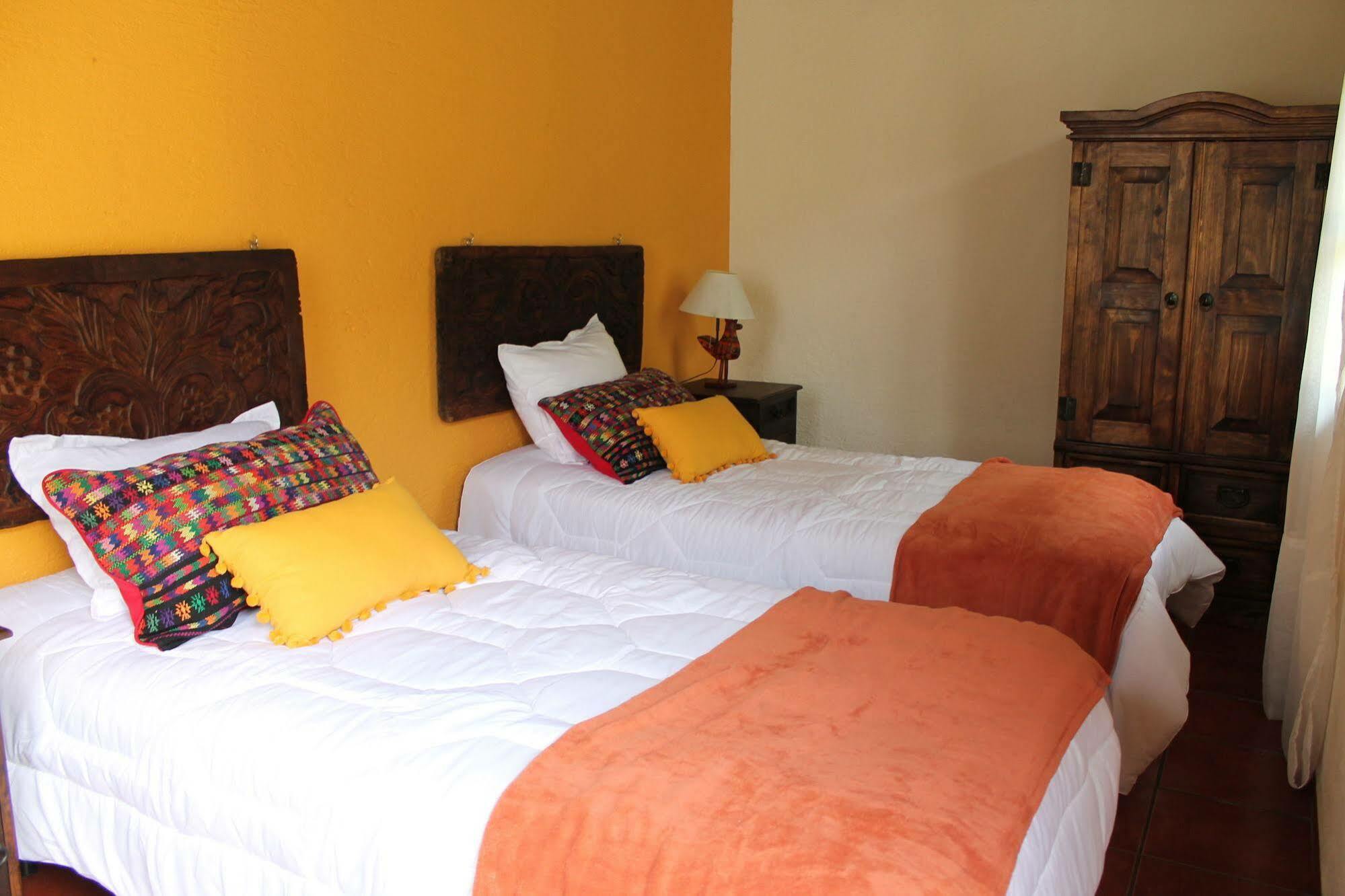 Casa Naranjo Bed & Breakfast Antigua Exterior foto